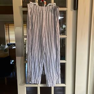 Time & Tru, black and white striped, women’s dress pants.